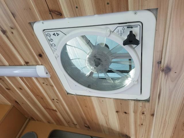 Миниатюра 12