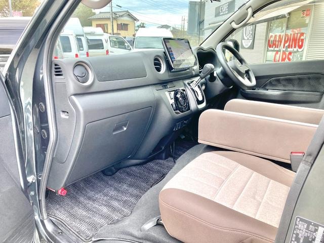 Миниатюра 28