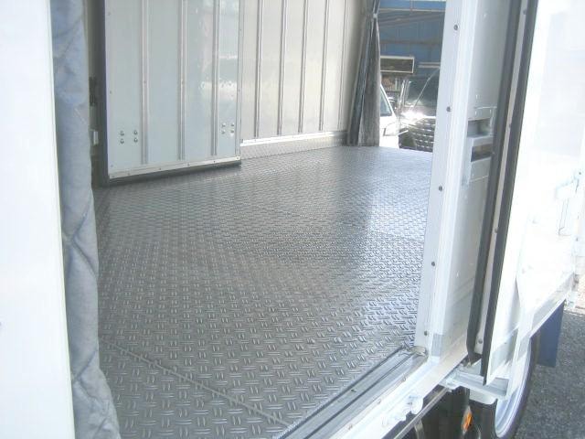 Миниатюра 12