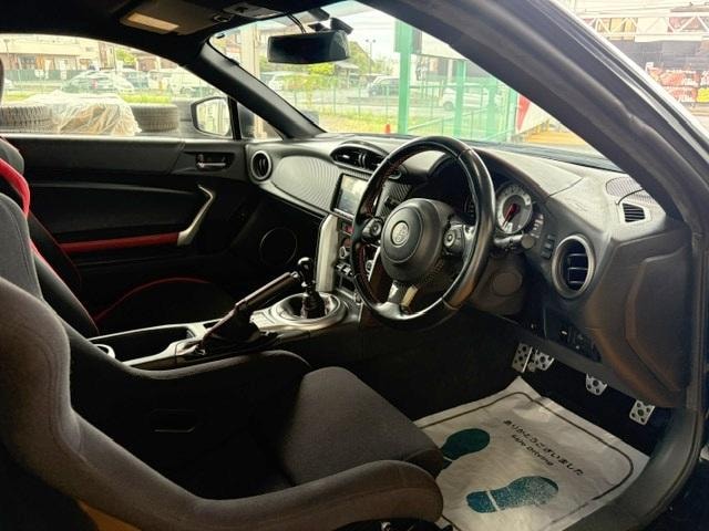Миниатюра 11