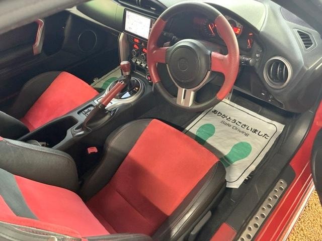 Миниатюра 12