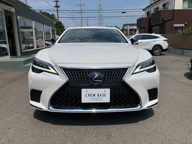 Lexus LS 2021 — фото автомобиля 1