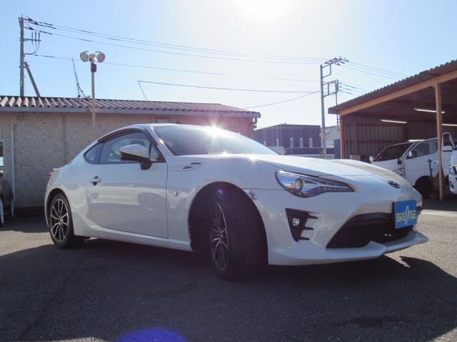 Toyota 86 2017 — фото автомобиля 1