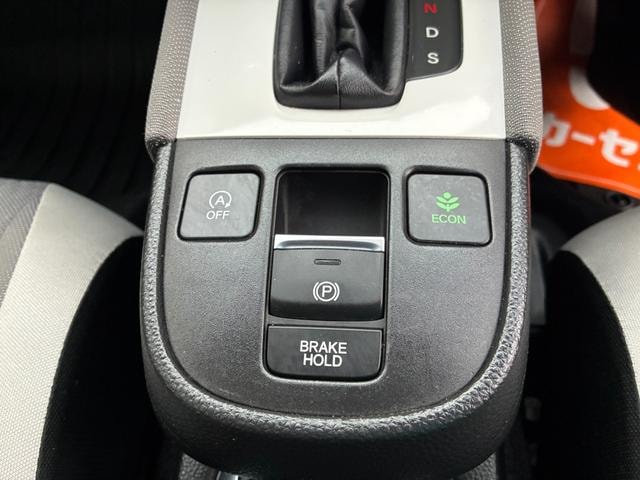 Honda FIT 2020 — фото автомобиля 1