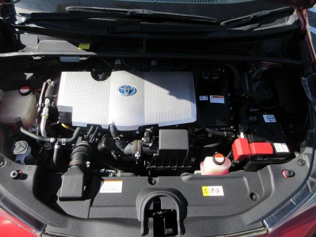 Toyota PRIUS 2016 — фото автомобиля 1