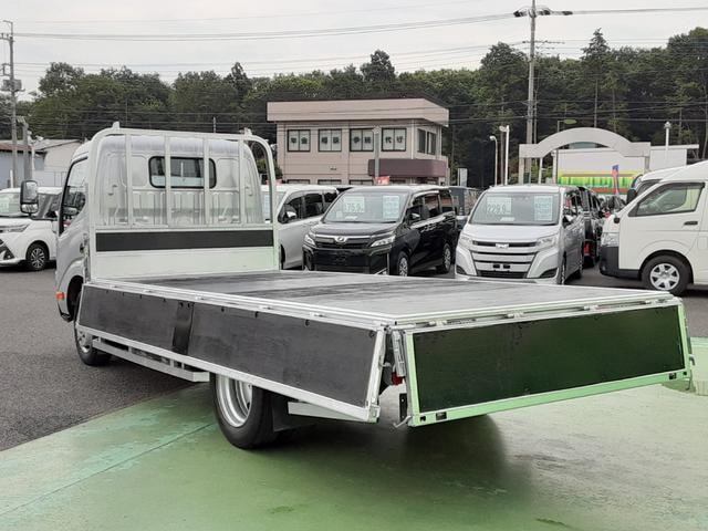 Миниатюра 11