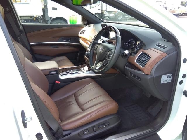 Миниатюра 12
