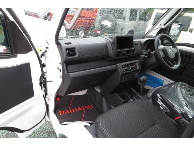 Миниатюра 17