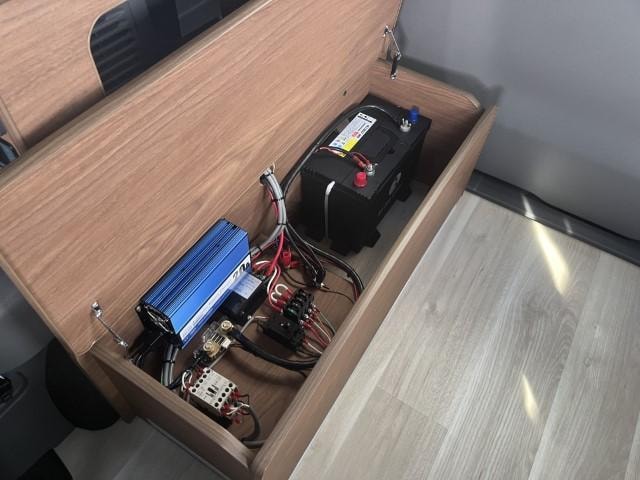 Миниатюра 37