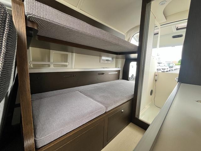 Миниатюра 48