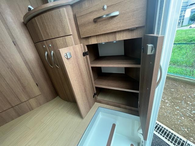 Миниатюра 24