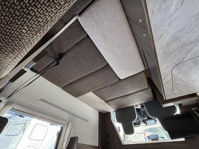 Миниатюра 19