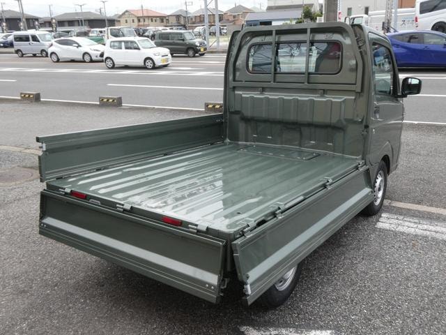 Миниатюра 33