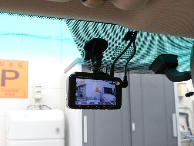 Миниатюра 12
