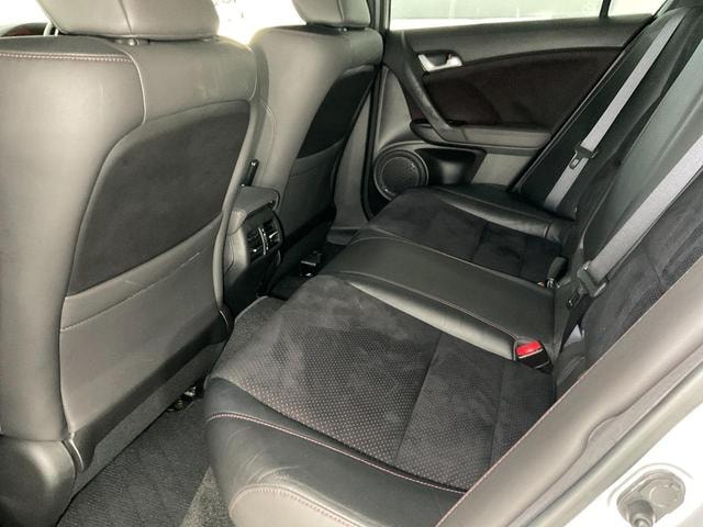 Honda ACCORD 2012 — фото автомобиля 1