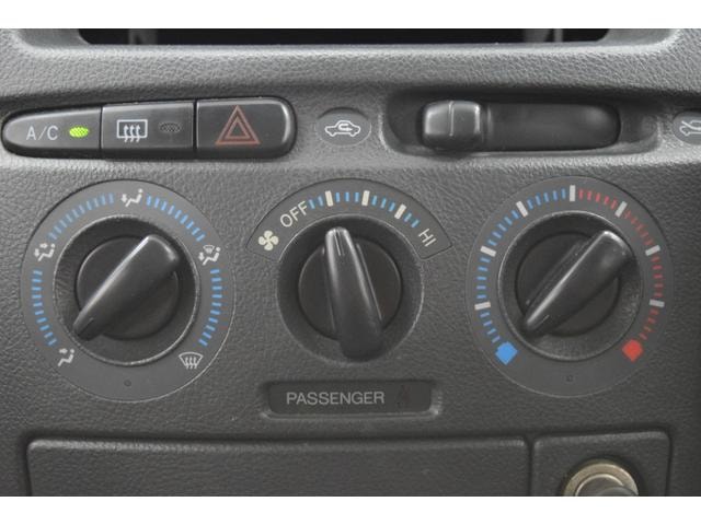 Toyota PROBOX VAN 2004 — фото автомобиля 1
