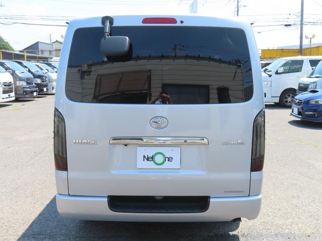 Миниатюра 17