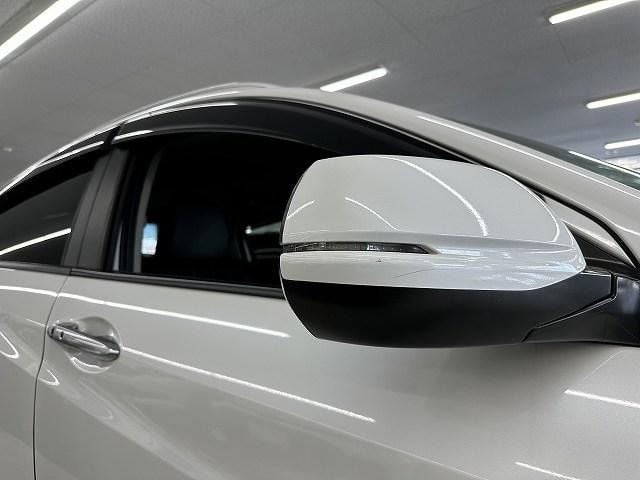 Honda VEZEL 2014 — фото автомобиля 1