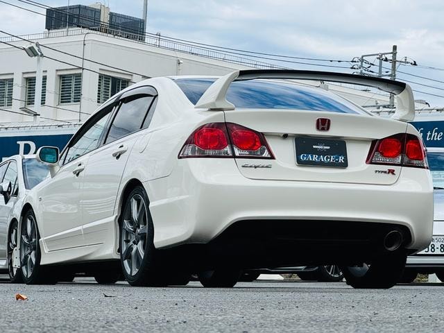 Миниатюра 10