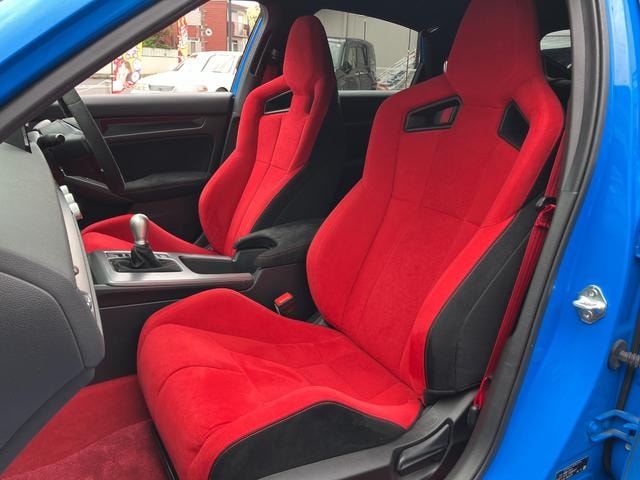 Honda CIVIC 2023 — фото автомобиля 1
