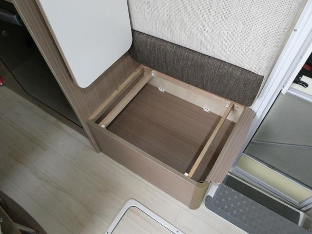 Миниатюра 18