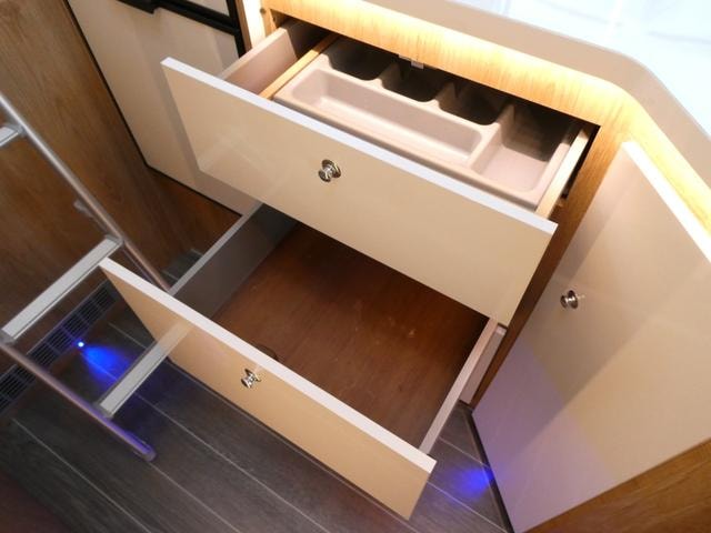 Миниатюра 33