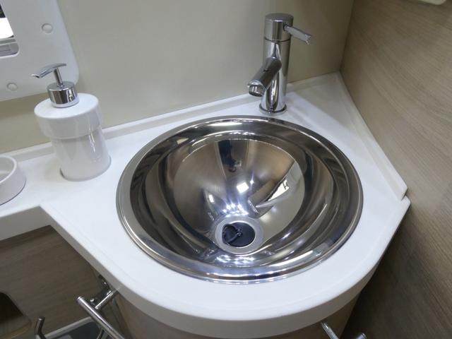 Миниатюра 16