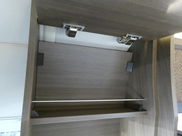 Миниатюра 18