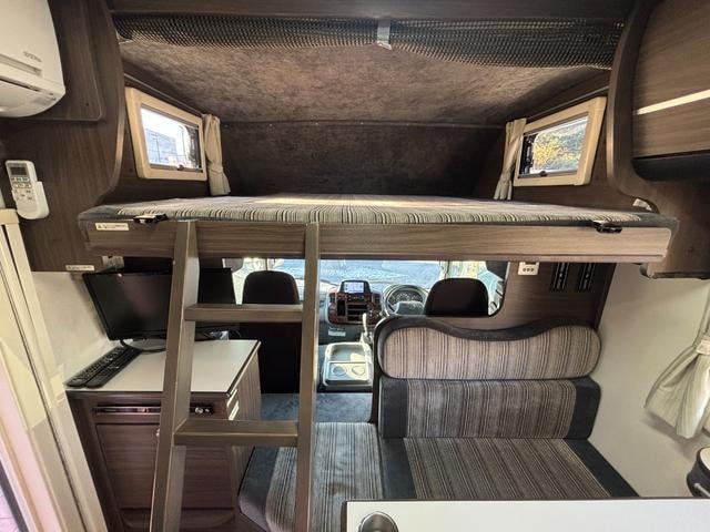 Миниатюра 52
