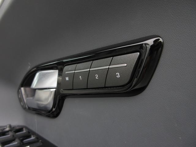 Миниатюра 24
