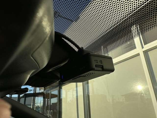 Миниатюра 37
