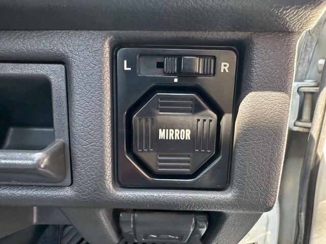 Миниатюра 28