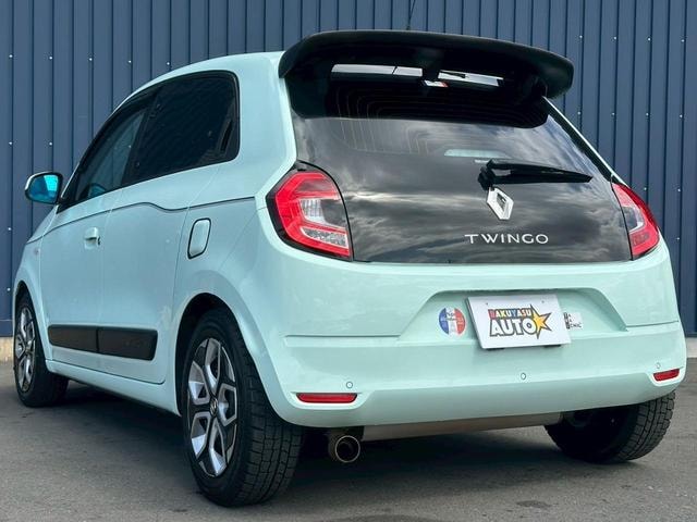 Миниатюра 10