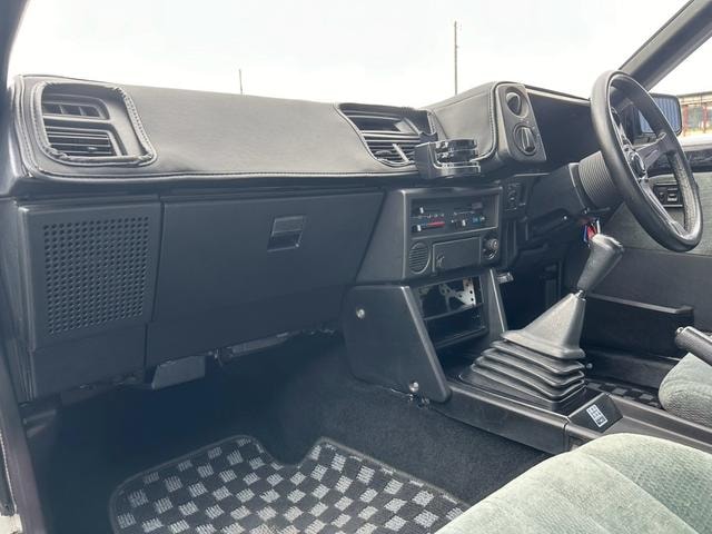 Миниатюра 30