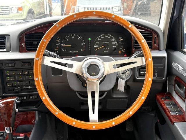 Миниатюра 12