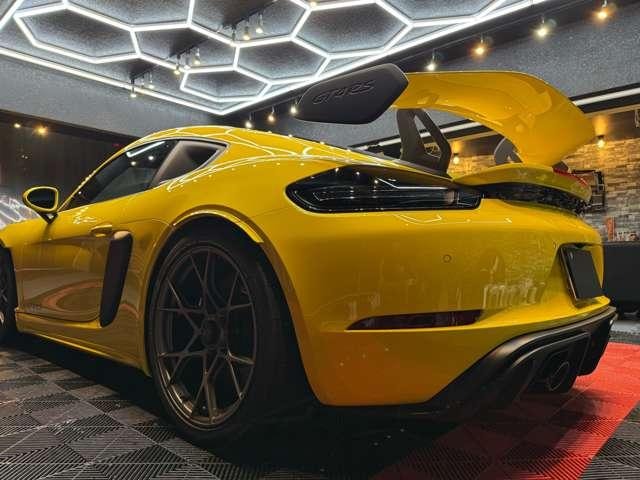 Миниатюра 24