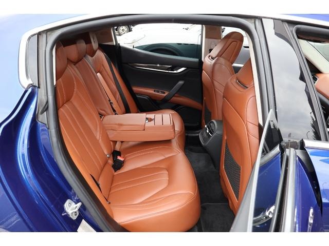 Миниатюра 32
