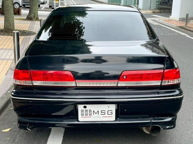 Миниатюра 12