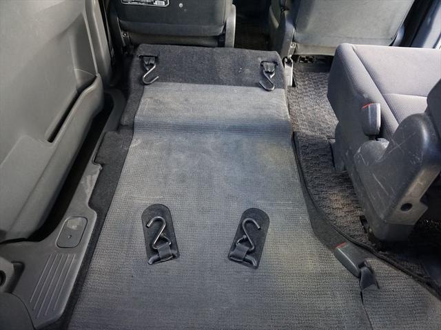 Toyota NOAH 2007 — фото автомобиля 1