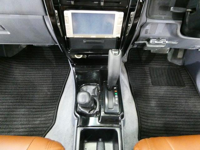 Миниатюра 28
