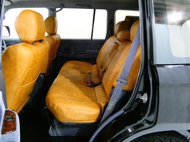 Миниатюра 42