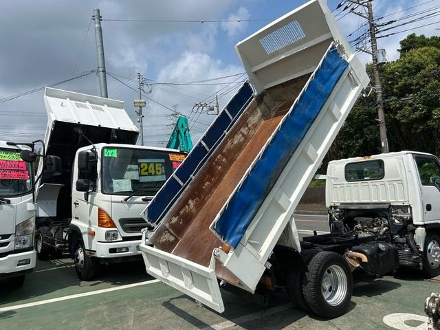 Isuzu ELF TRUCK 2025 — фото автомобиля 1