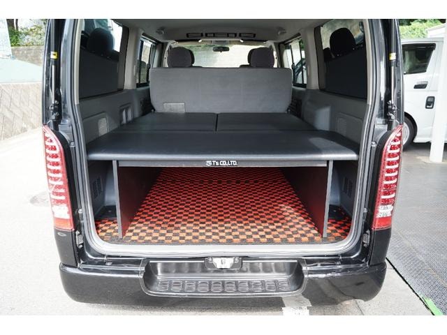 Toyota HIACE VAN 2008 — фото автомобиля 1
