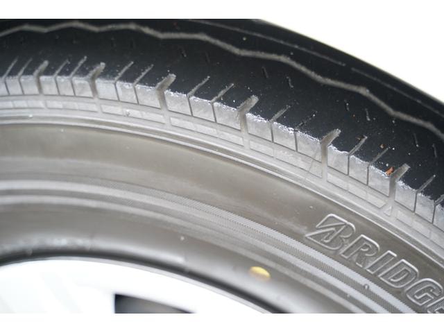 Миниатюра 28