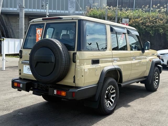 Миниатюра 16