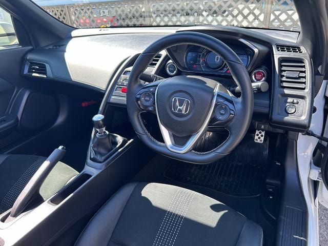 Honda S660 2018 — фото автомобиля 1