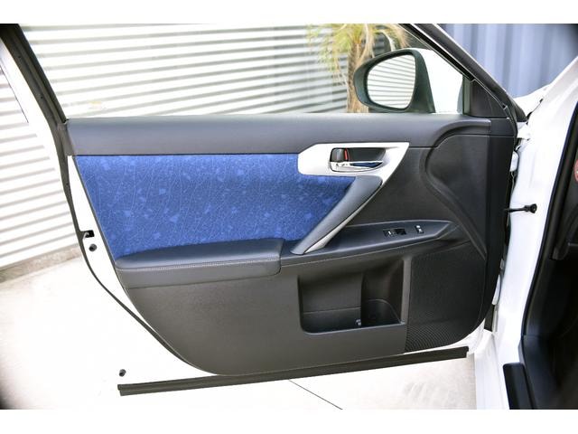 Миниатюра 30