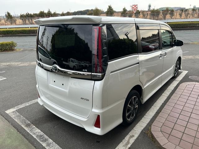 Миниатюра 10