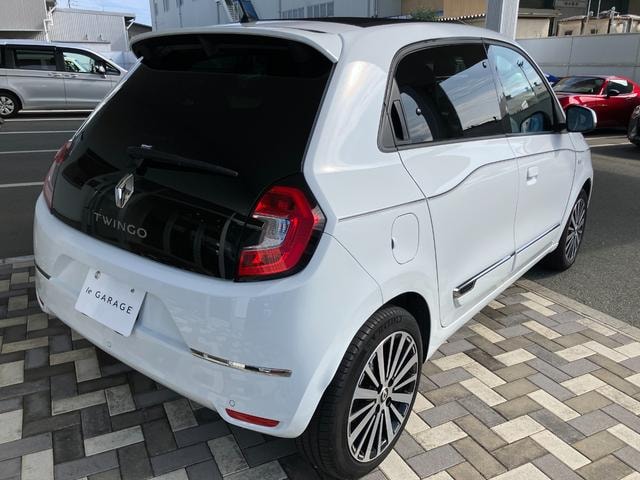 Миниатюра 11
