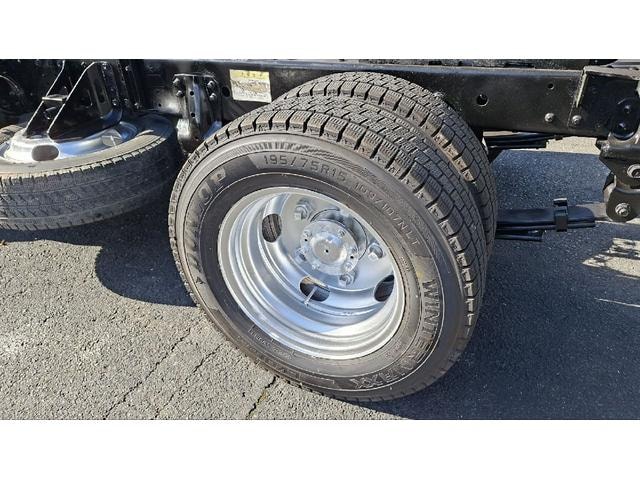 Миниатюра 77